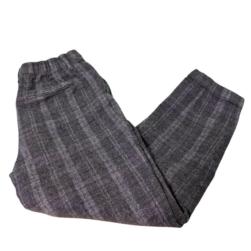 Gray Plaid Cropped Pants size small - Picture 4 of 9